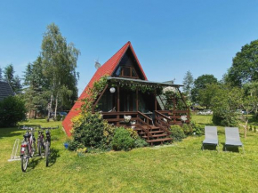 Charmantes Ferienhaus in Isko mit Garten, Grill und Terrasse in Insko